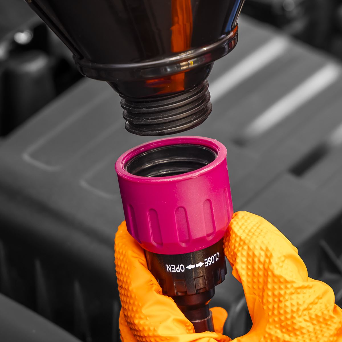 Sealey Valved Flexible Spout Funnel with Filter 160mm