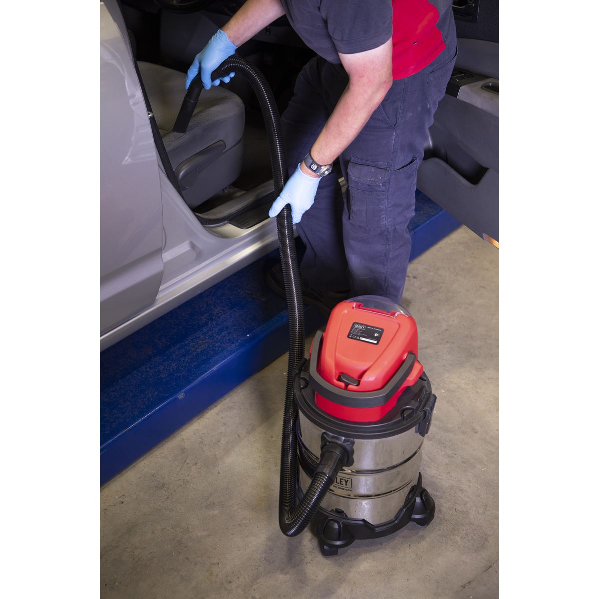 Sealey Vacuum Cleaner 20L Wet & Dry Cordless 20V with 4Ah Battery & Charger