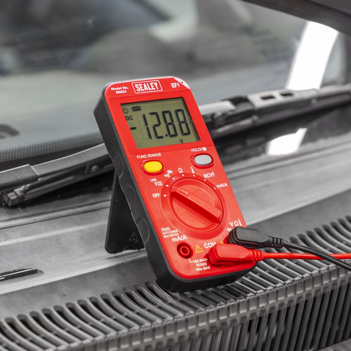 Sealey 10-Function Professional Auto-Ranging Digital Multimeter  White Rose Tools