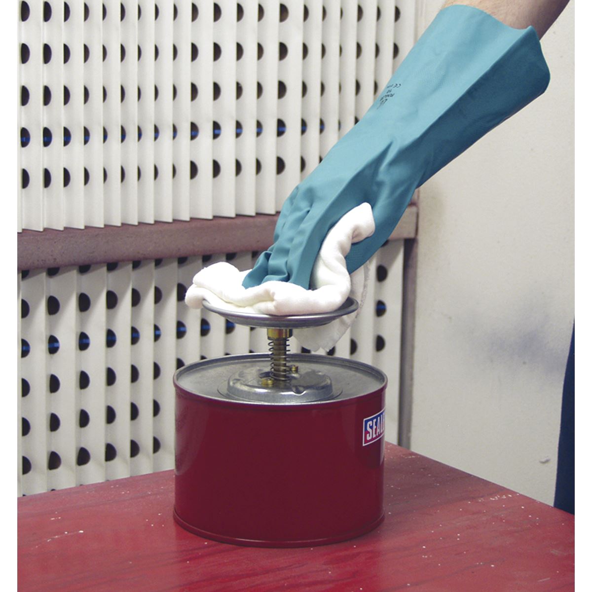 Sealey Plunger Can 1.9L