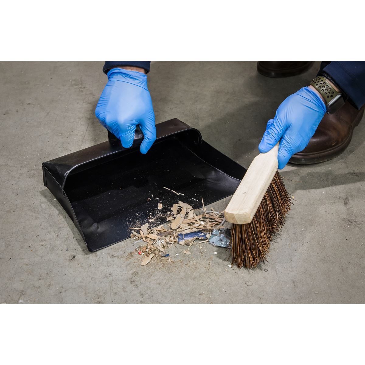 Sealey Hand Brush 11"(280mm) Hard Bristle