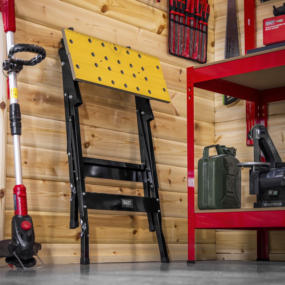 Sealey Tilt & Clamp Folding Workbench