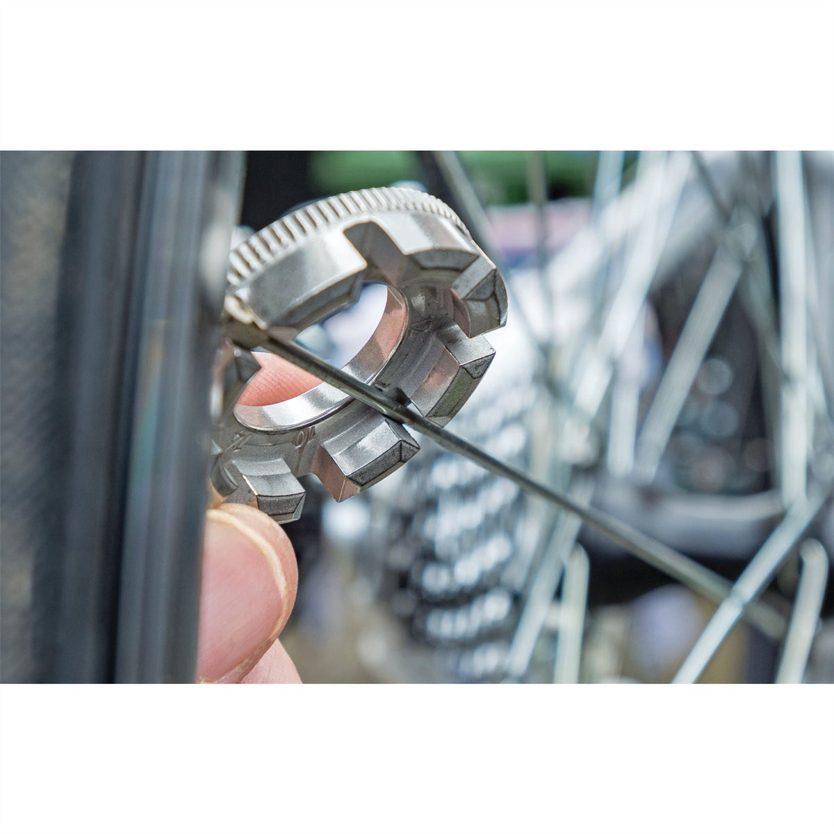 Draper Universal Bicycle Spoke Key 44039  White Rose Tools