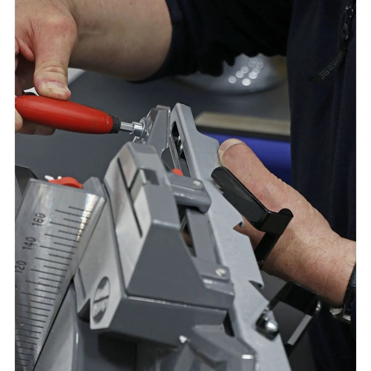 Benchclaw™ Fit to Power Tools and Easily Mount on Workbenches 