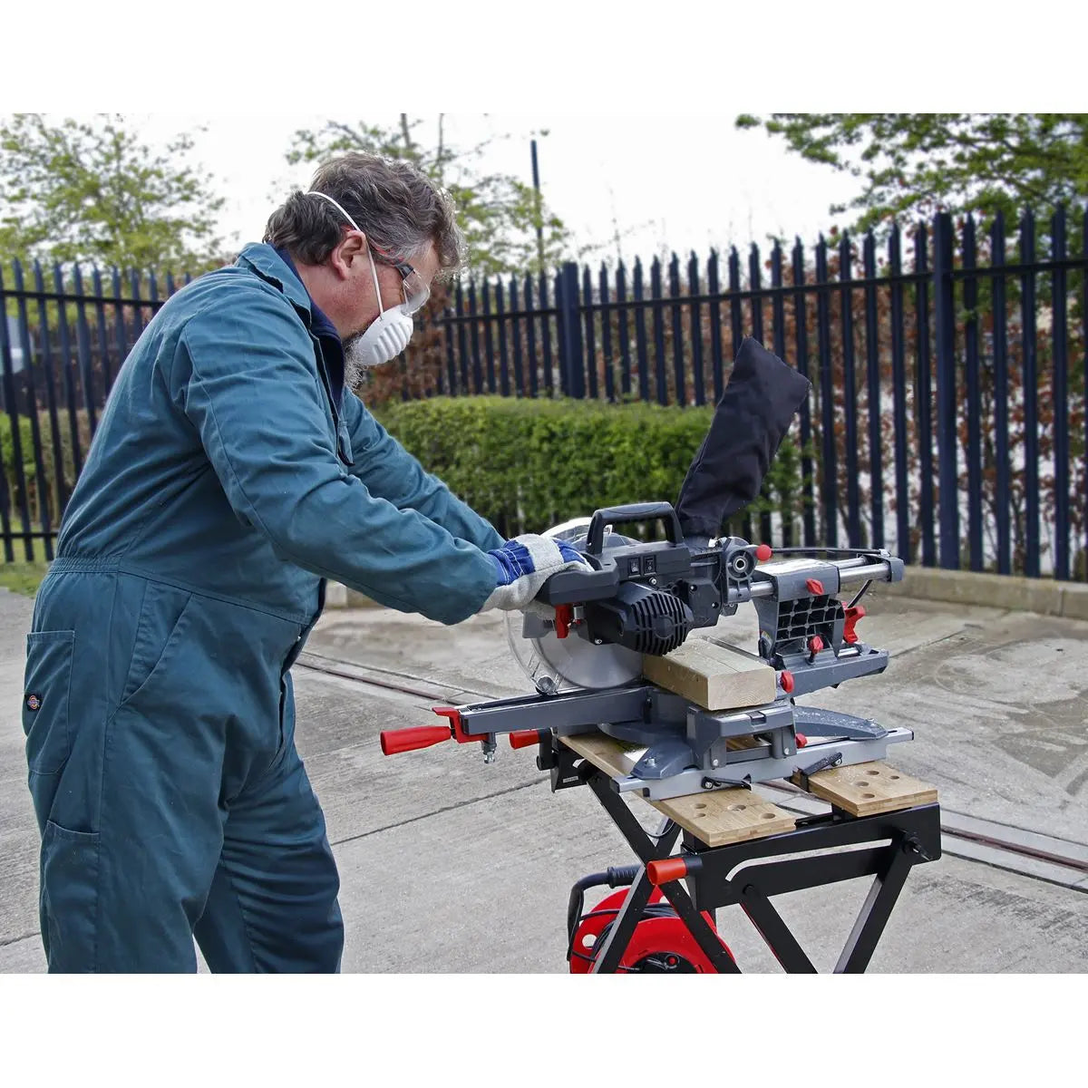 Benchclaw™ Fit to Power Tools and Easily Mount on Workbenches 