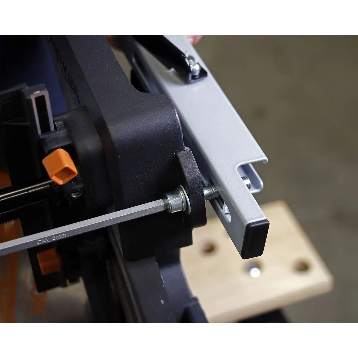 Benchclaw™ Fit to Power Tools and Easily Mount on Workbenches 