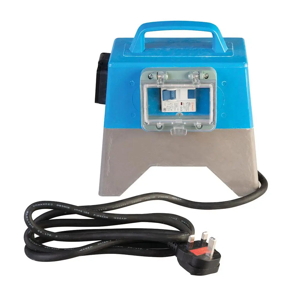 Defender Earth Leakage Unit 13A 230V E11092  White Rose Tools