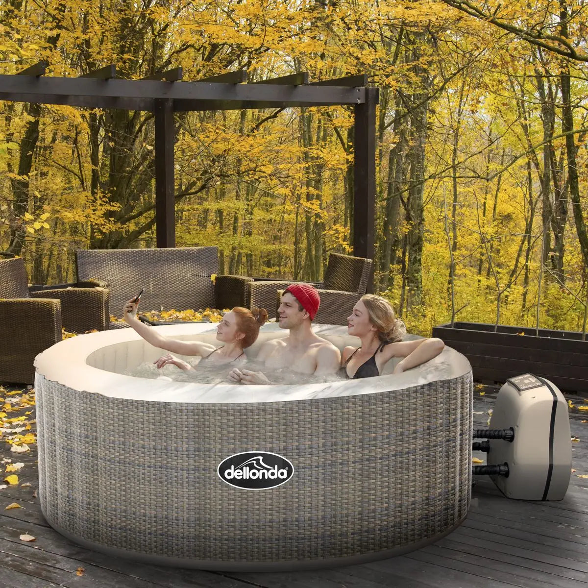 Dellonda 2-4 Person Inflatable Hot Tub Spa with Smart Pump - Rattan Effect  White Rose Tools