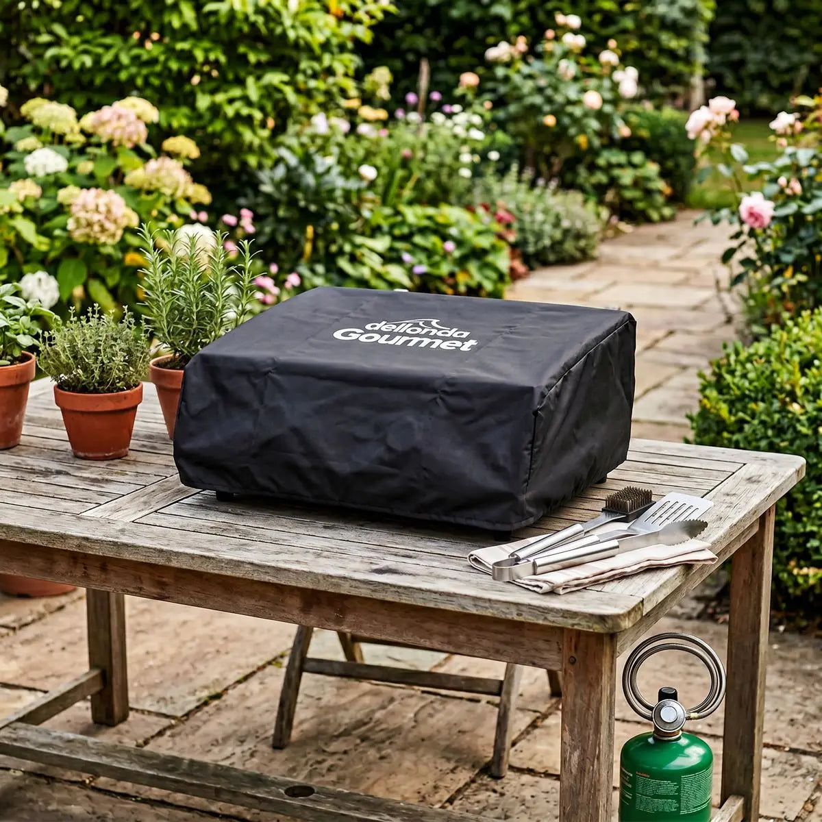 Dellonda 2 Burner Portable Gas Plancha & Cover  White Rose Tools