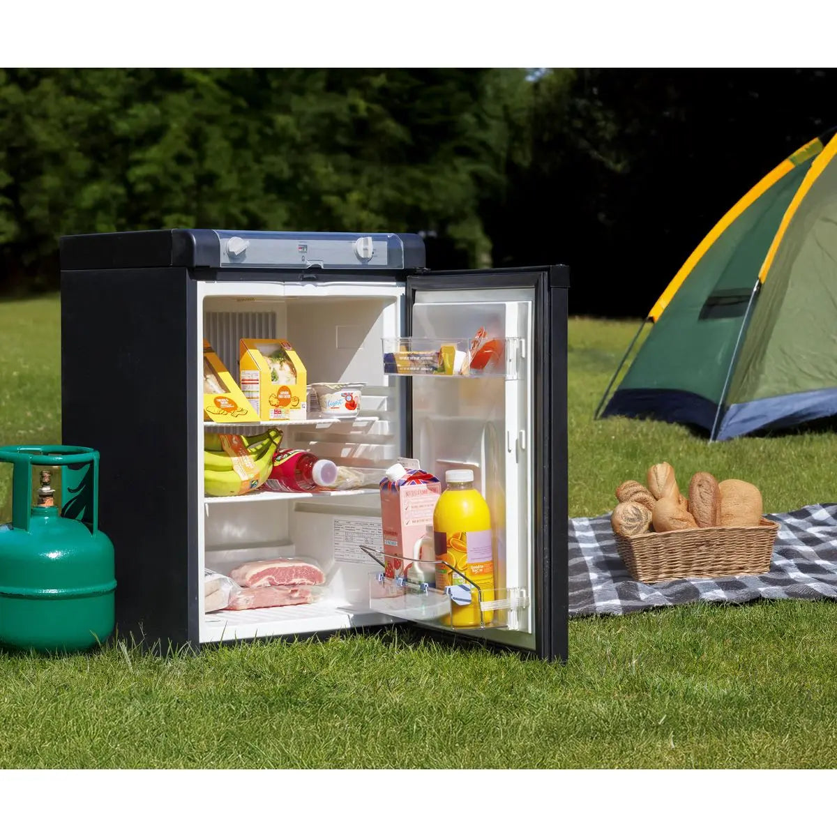 Dellonda 3-Way Fridge 40L  White Rose Tools