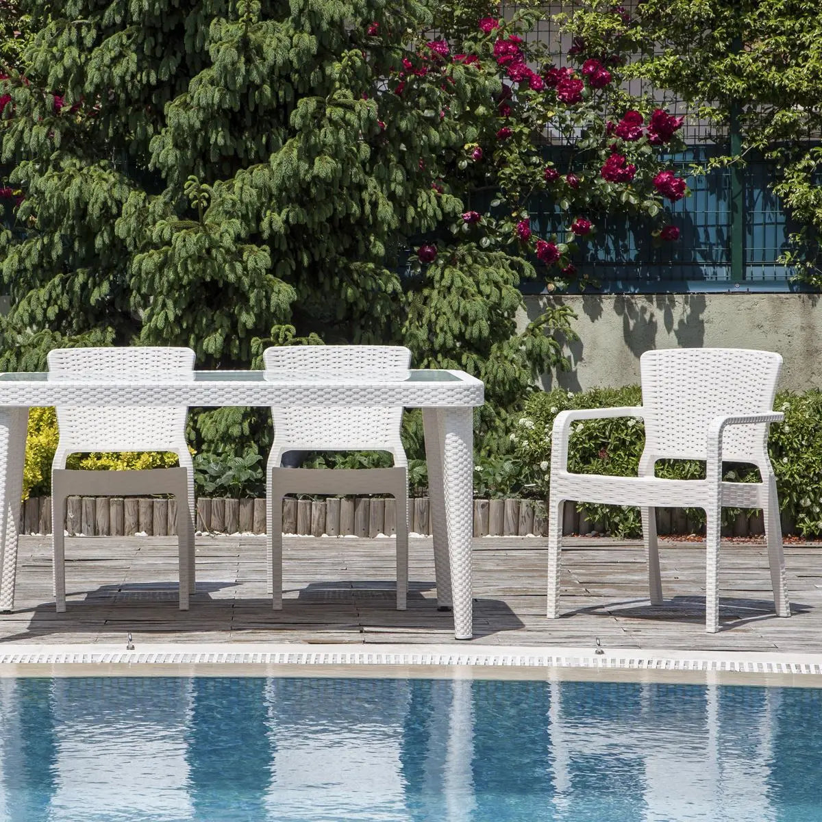 Dellonda 7-Piece Dining Set Weather-Resistant Polypropylene/Fibreglass , Tempered Glass Table Top, Stackable Chairs - White  White Rose Tools