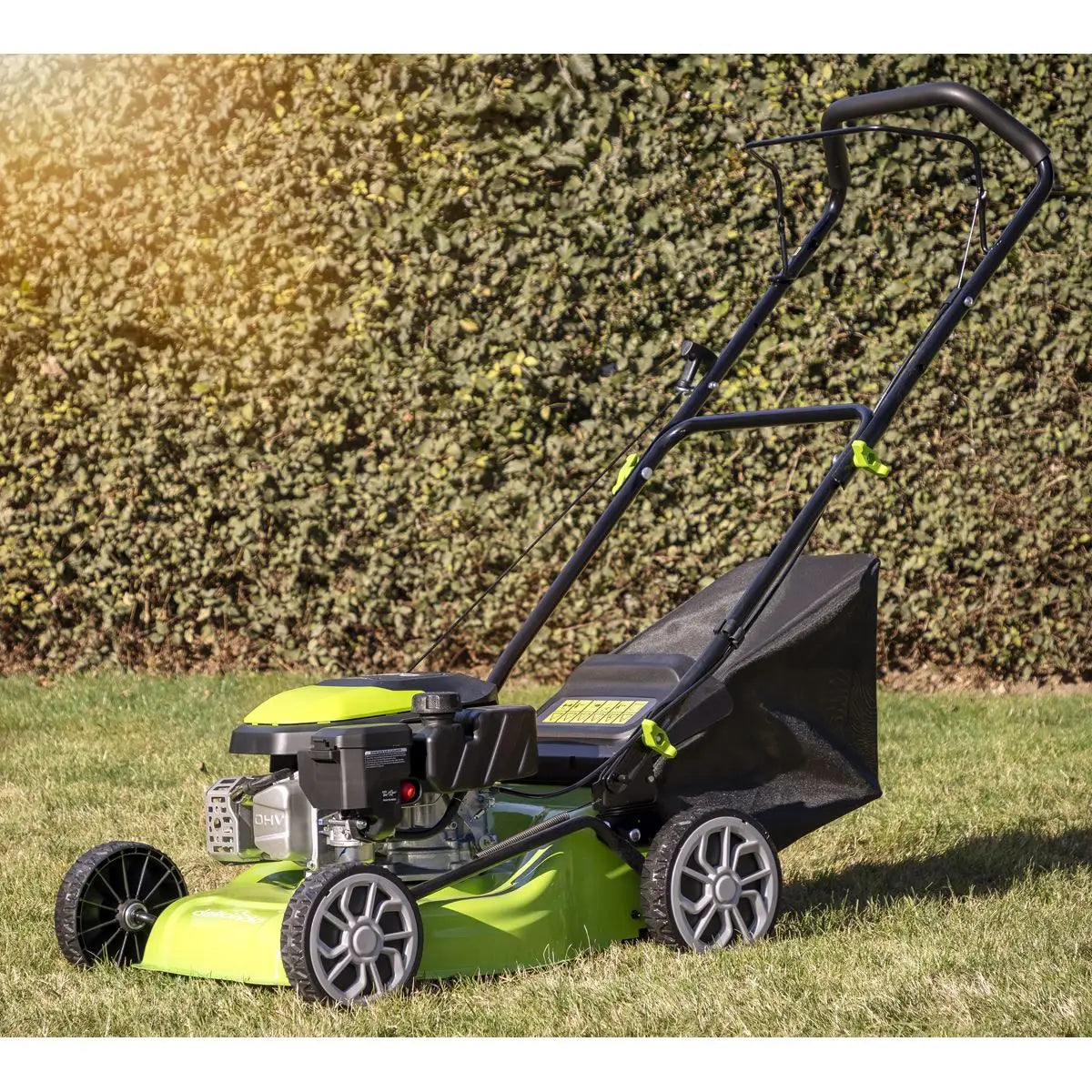 Dellonda Hand-Propelled Petrol Lawnmower Grass Cutter, 127cc 16"/41cm 4-Stroke  White Rose Tools