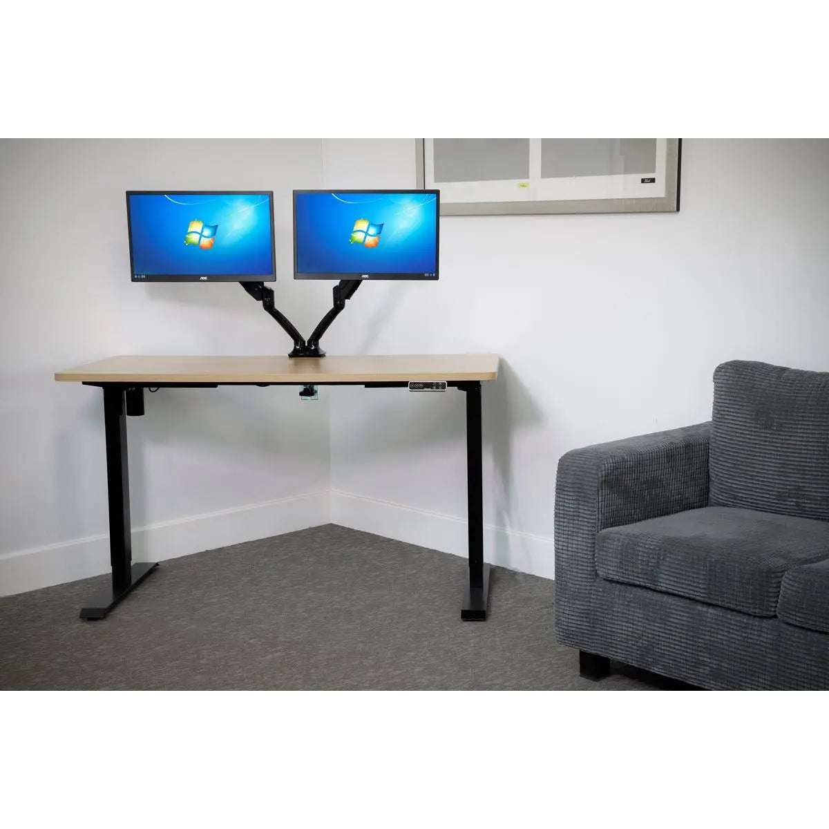 Dellonda Oak Electric Height Adjustable Standing Desk with Memory, Quiet & Fast 1400 x 700mm  White Rose Tools