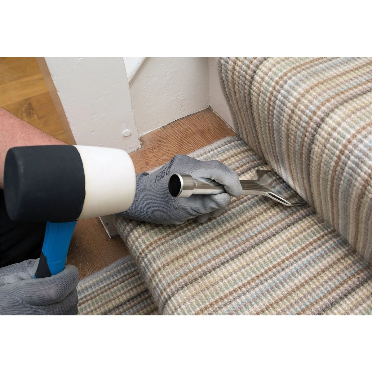 Draper Carpet Laying Bolster 15082  White Rose Tools