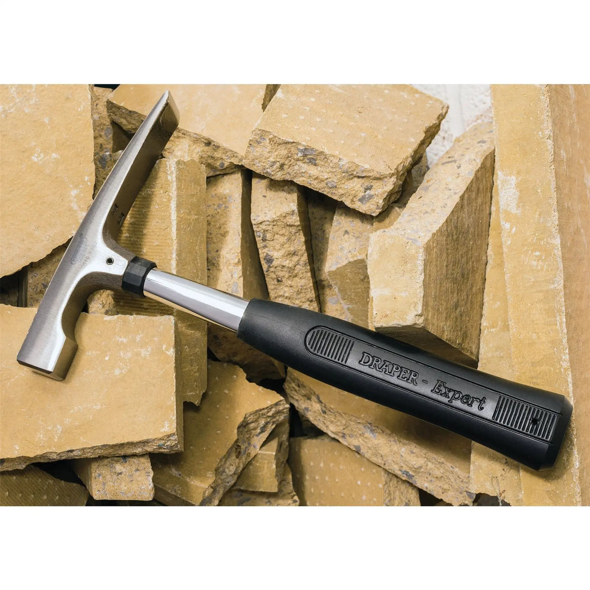 Draper Expert Brick Hammer with Tubular Steel Shaft 450g/16oz 00353  White Rose Tools