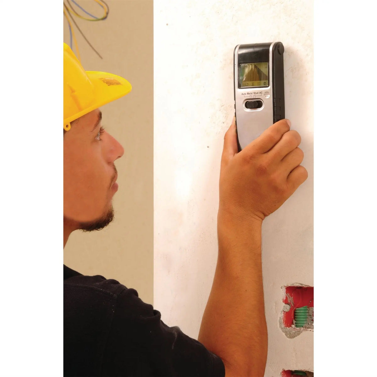 Draper Expert Digital Live Wire Metal and Stud Detector 22230  White Rose Tools