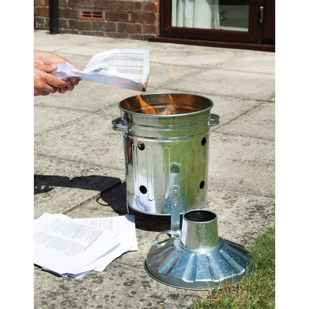 Draper Galvanised Mini Incinerator 15L 53250  White Rose Tools