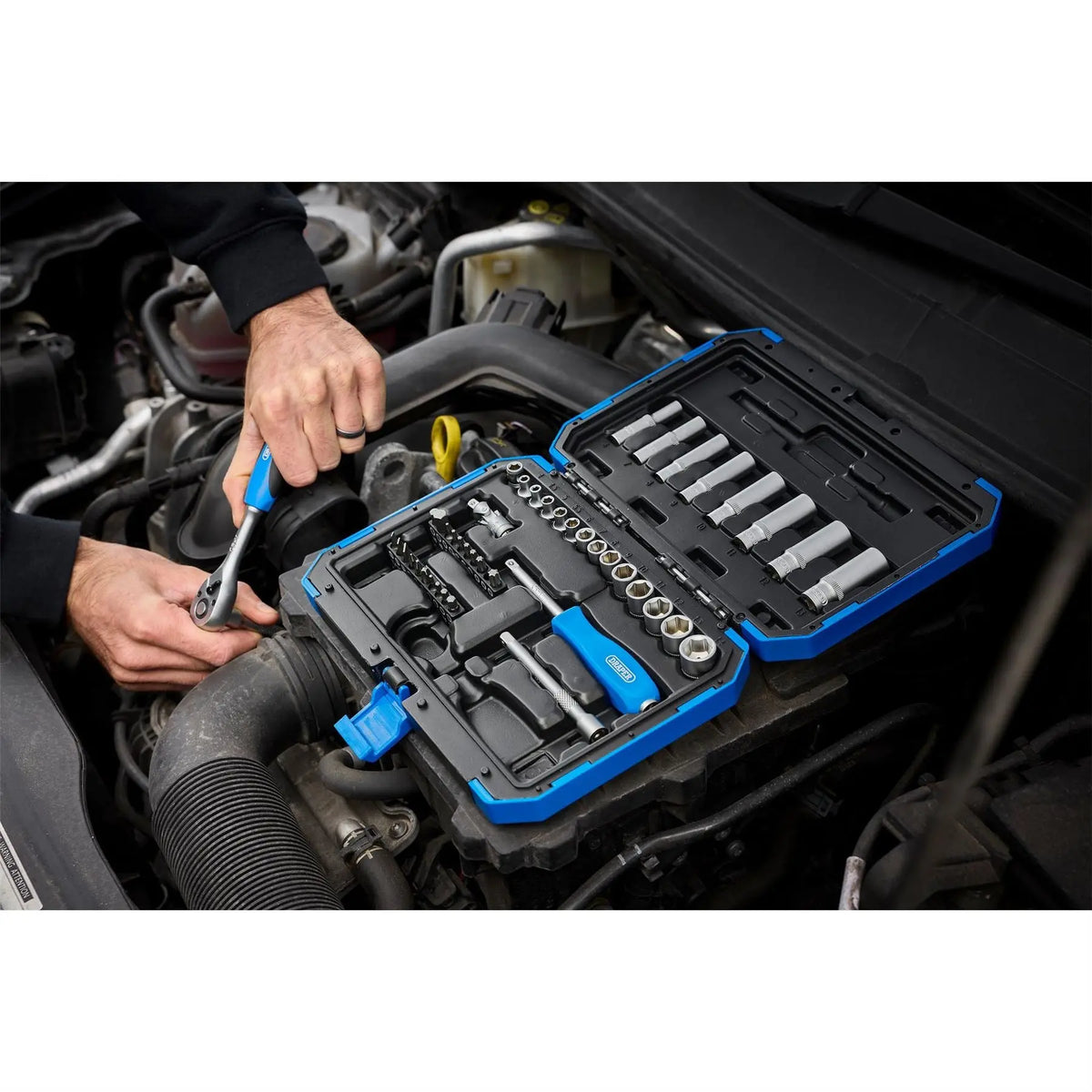 Draper HI-TORQ® Metric Socket Set 1/4" Sq. Dr. (47 Piece) 16355  White Rose Tools
