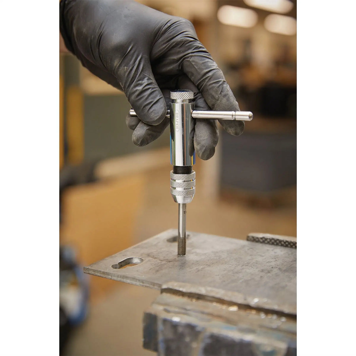 Draper Ratchet Tap Wrench M3-M8 24432  White Rose Tools