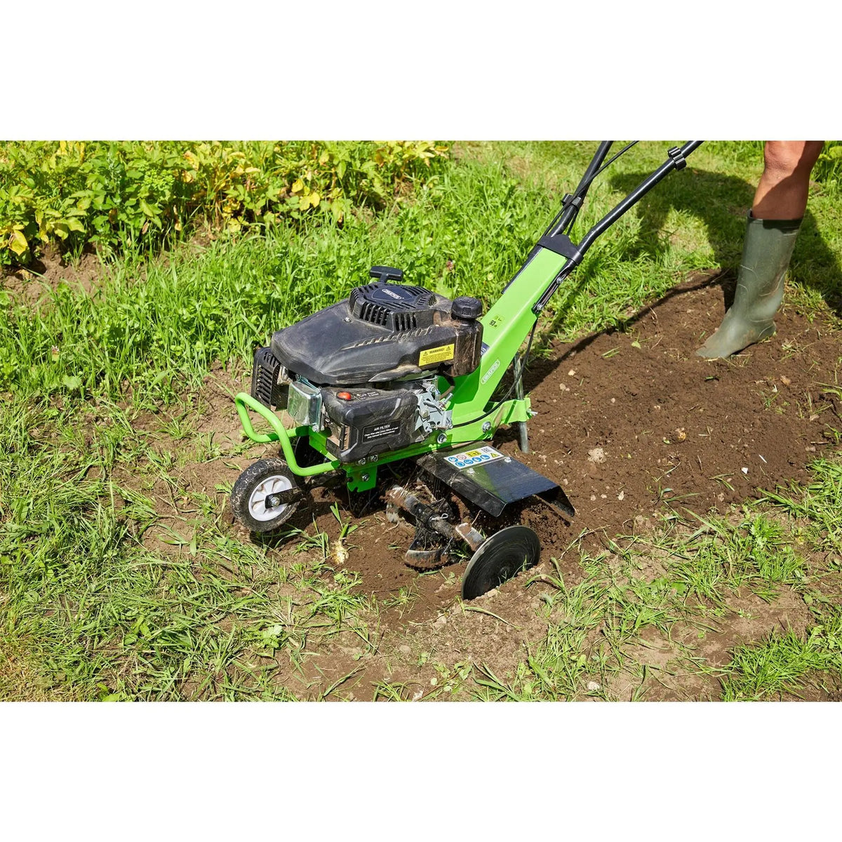 Draper Self-Propelled Petrol Tiller and Cultivator 560mm 161cc/9HP 04604  White Rose Tools