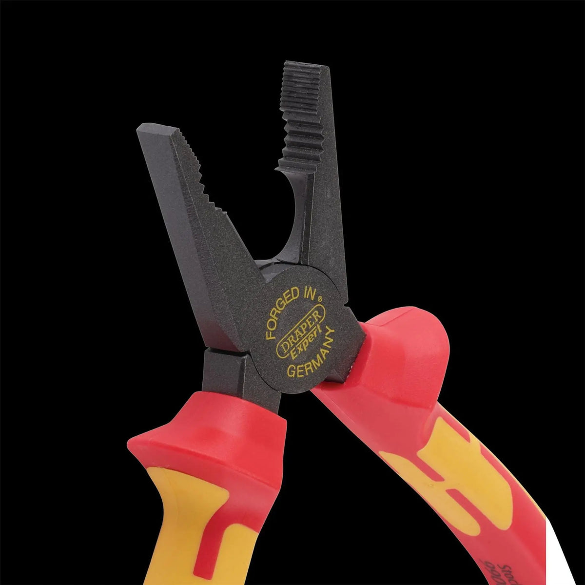 Draper XP1000 VDE Combination Pliers 160mm Tethered 99061  White Rose Tools