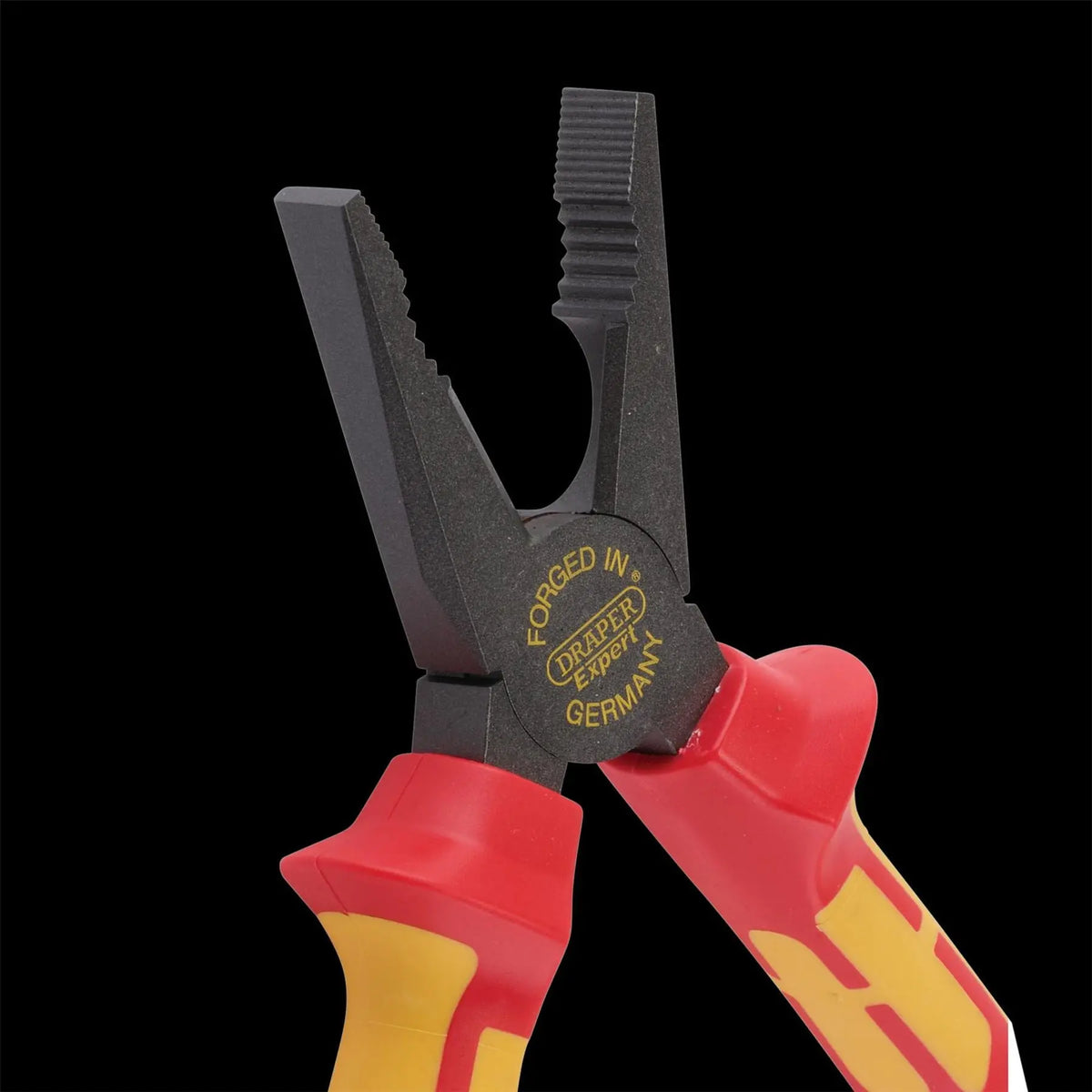 Draper XP1000 VDE Combination Pliers 200mm Tethered 99063  White Rose Tools
