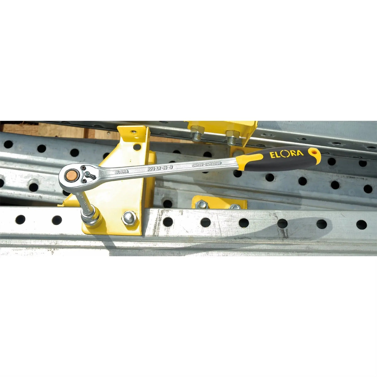 Elora Quick Release Soft Grip Reversible Ratchet 1/2" Sq. Dr. 375mm 58747  White Rose Tools