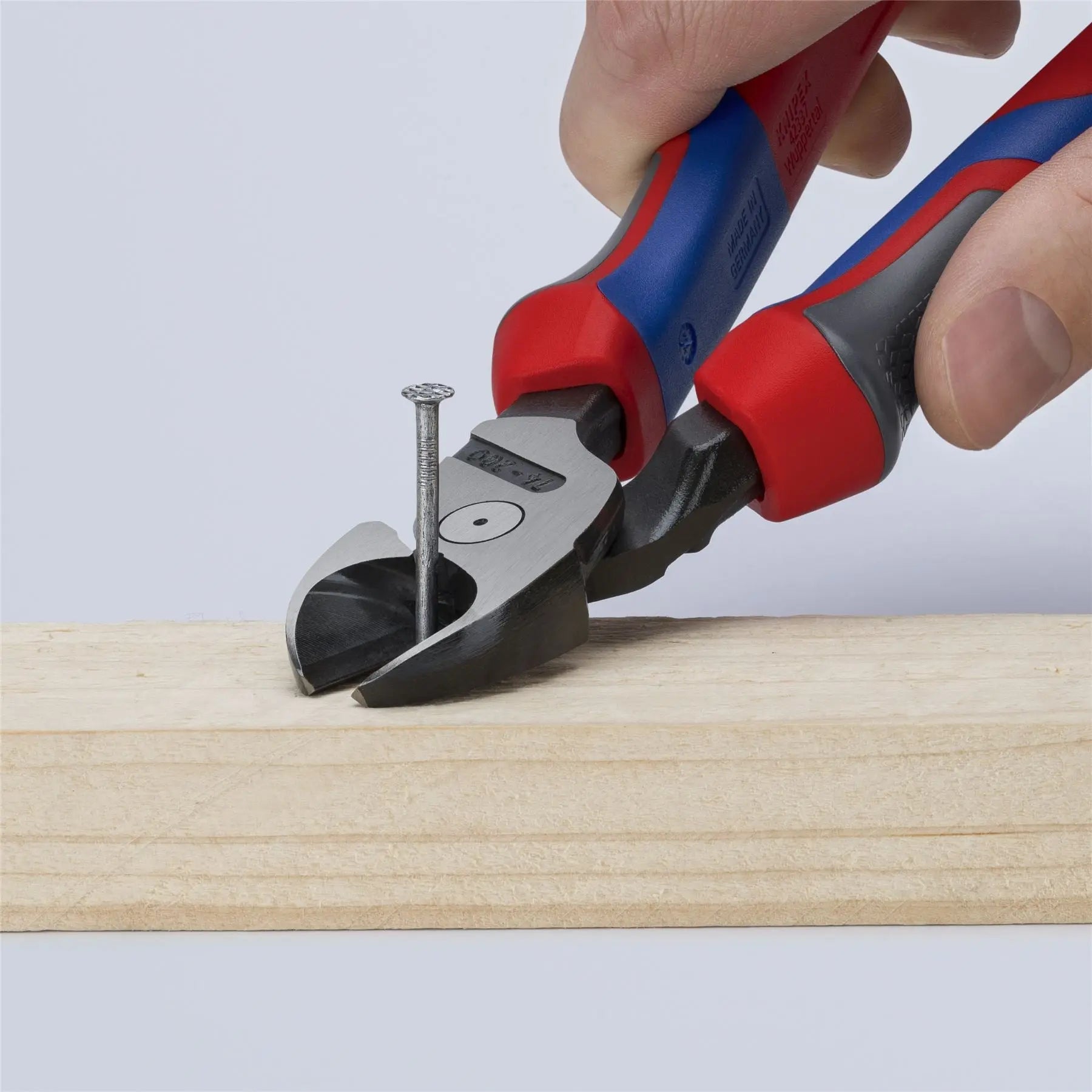 KNIPEX High Leverage Diagonal Side Cutting Pliers 200mm 25° Offset with Comfort Handles 74 22 200  White Rose Tools