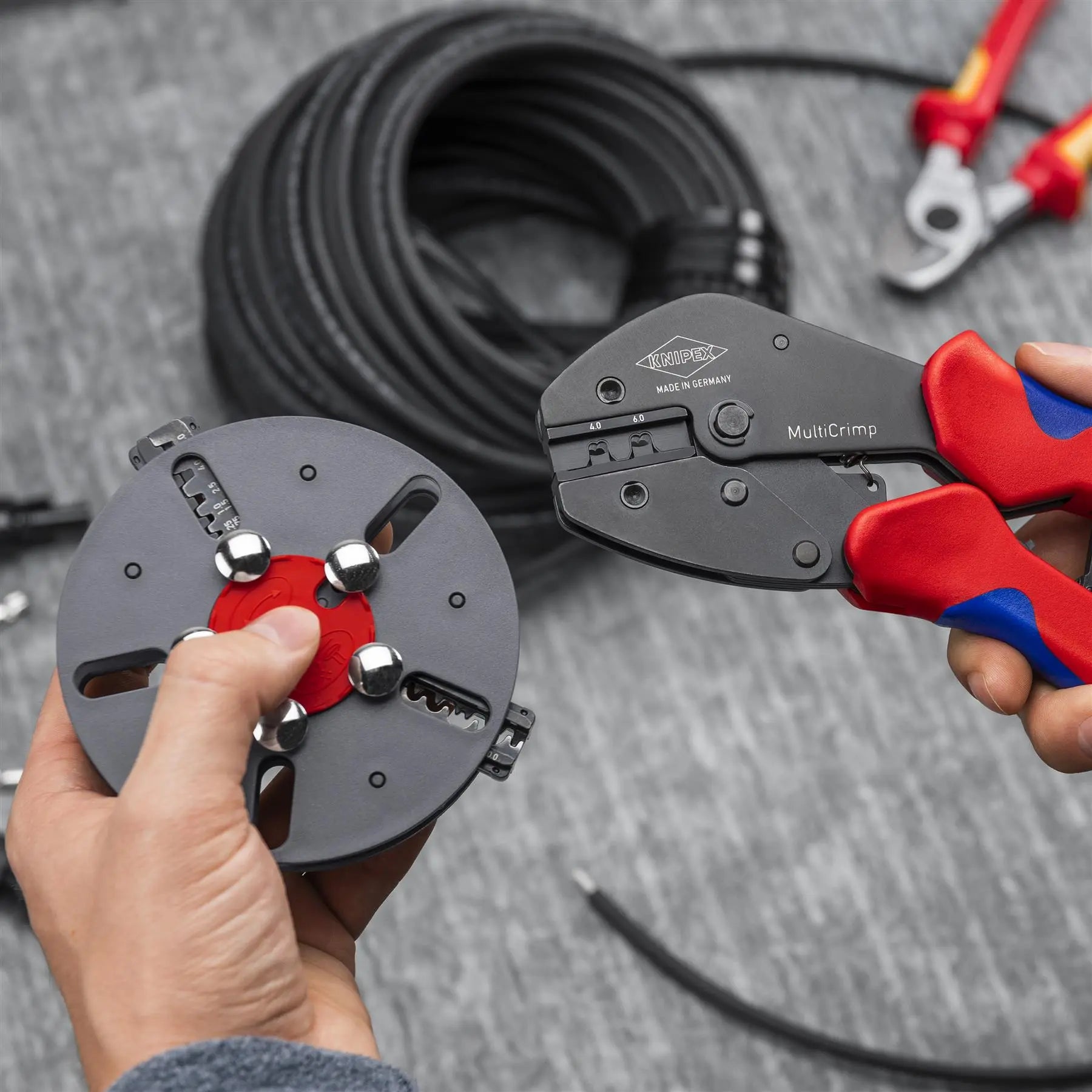 KNIPEX MultiCrimp PV for MC4 / MC4 EVO2 Wire Ferrules and Non Insulated Terminals 97 33 03  White Rose Tools