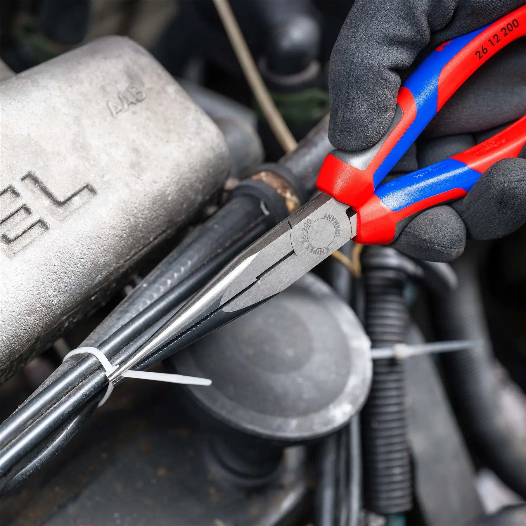 KNIPEX Snipe Nose Side Cutting Pliers 200mm with Comfort Handles Stork Beak 26 12 200 SB  White Rose Tools