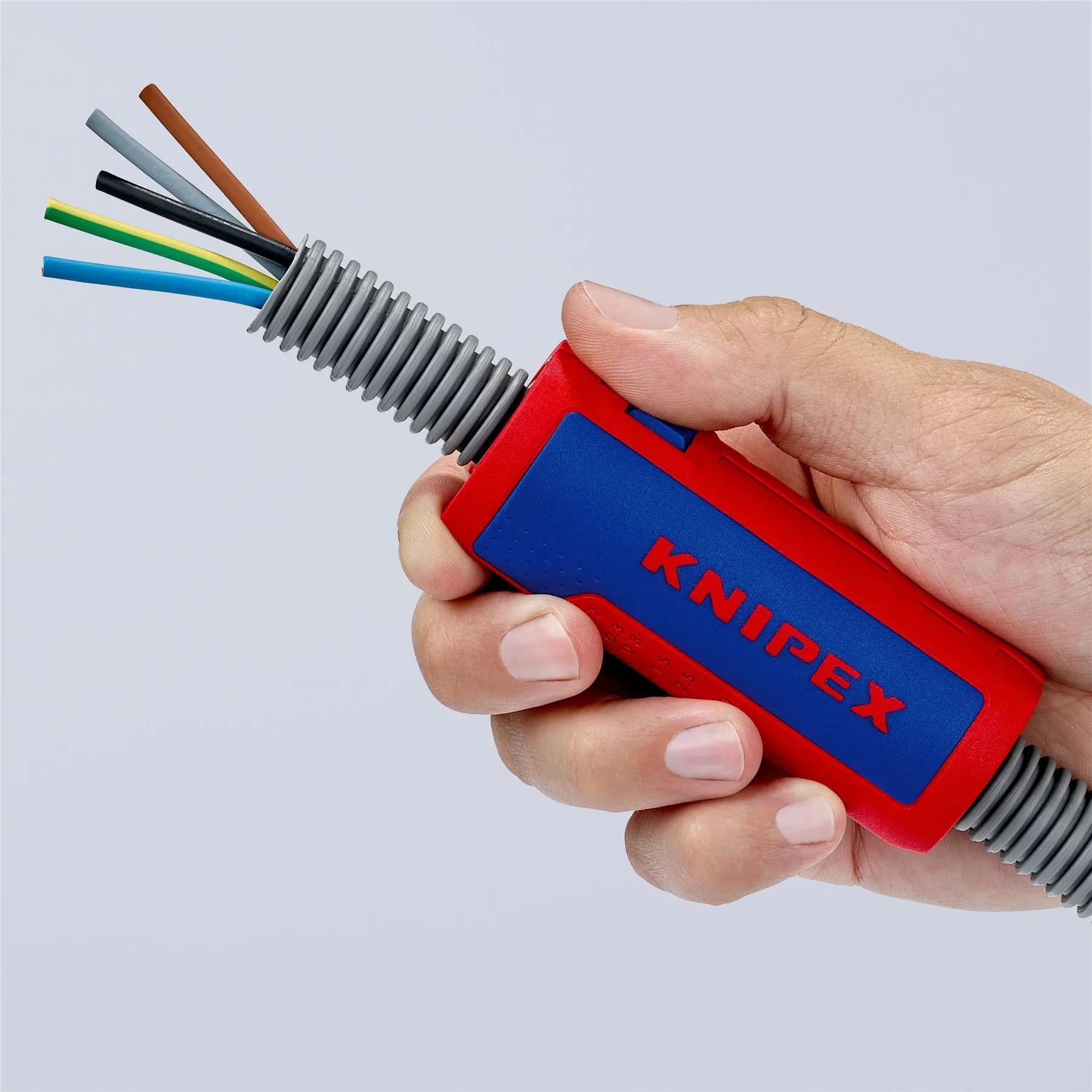 KNIPEX TwistCut Corrugated Pipe Cutter and Wire Stipper 13-32mm Diameter Capacity 100mm 90 22 02 SB  White Rose Tools