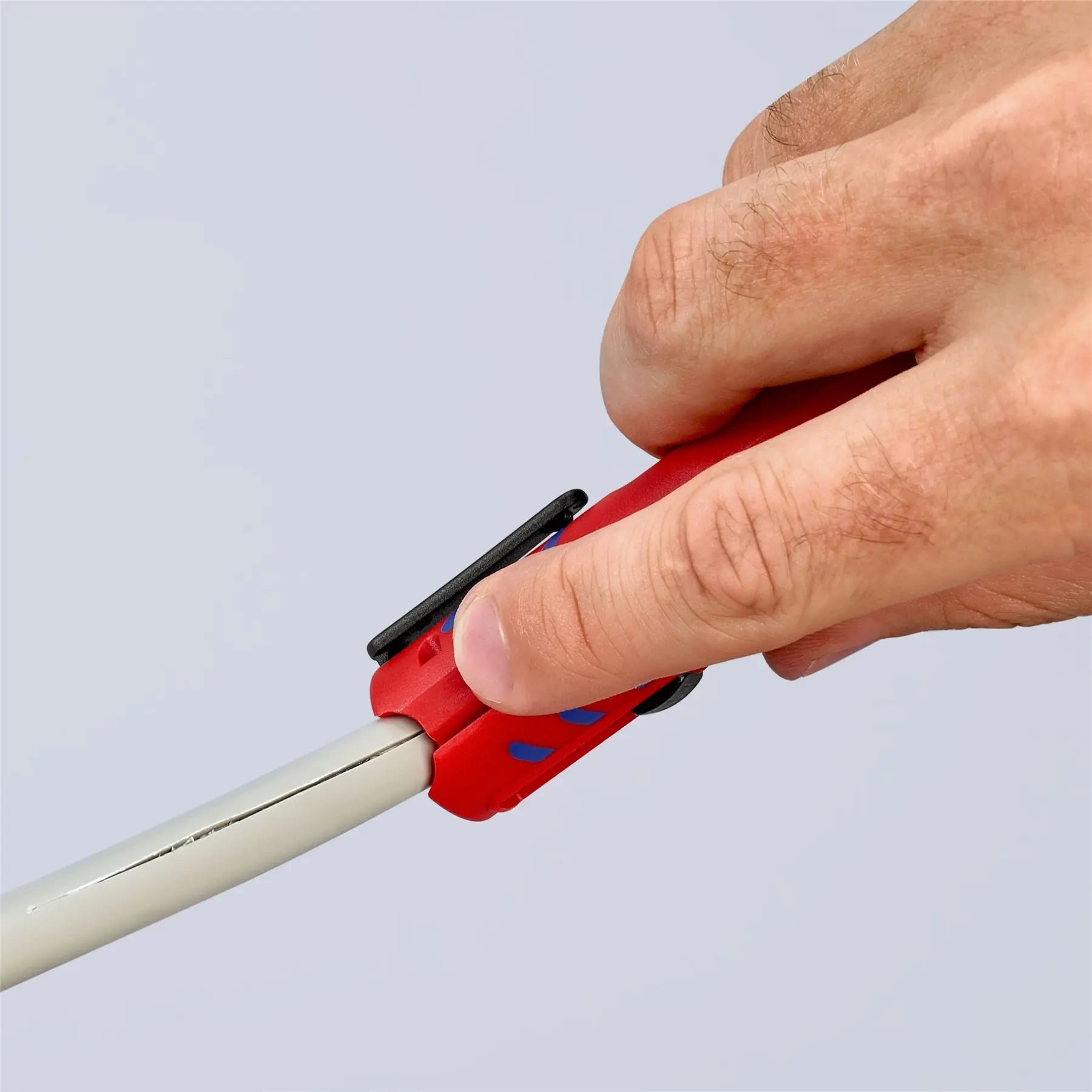 KNIPEX Universal Wire Stripping Tool 125mm for 8-13mm Diameter Cables 16 85 125 SB  White Rose Tools