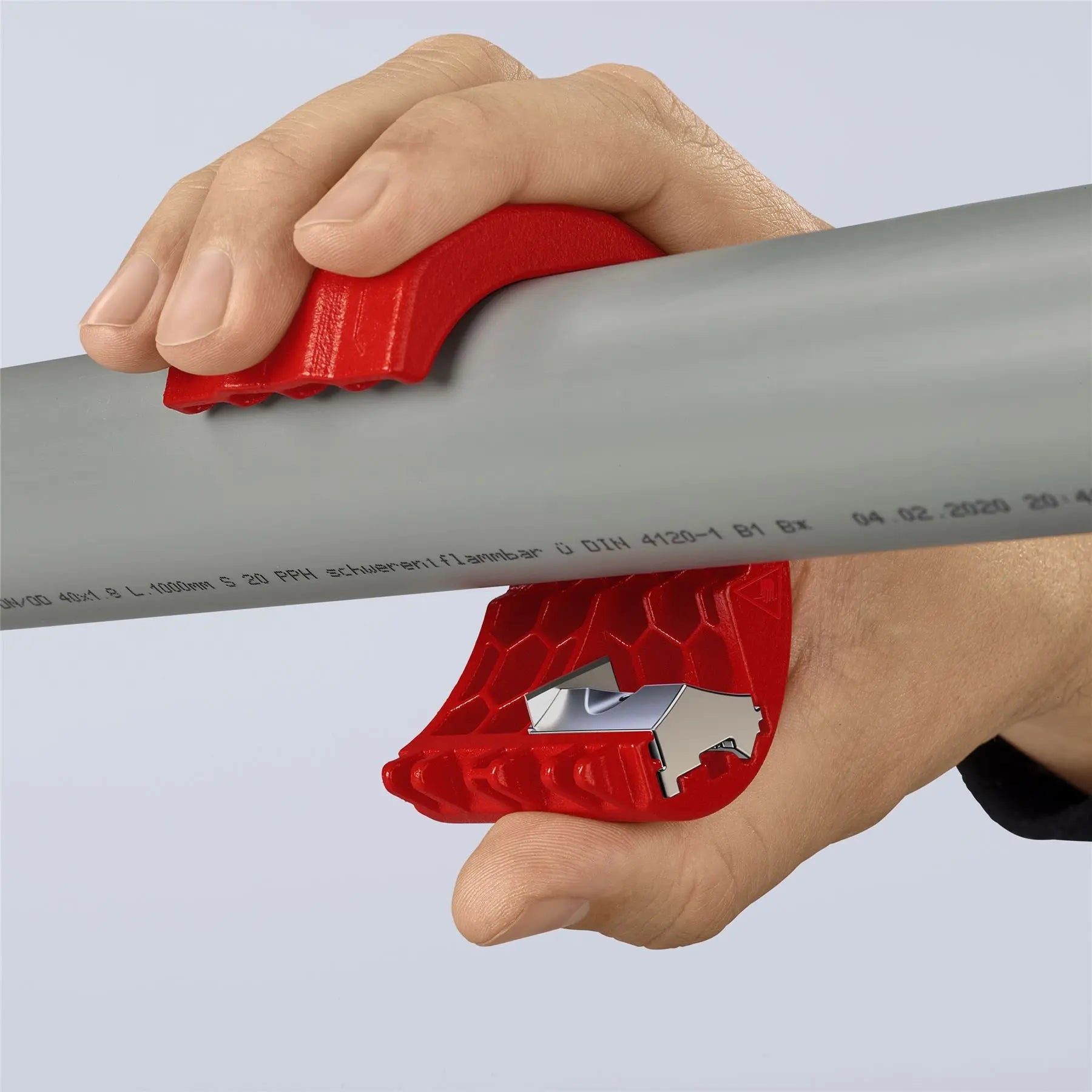 Knipex BIX Cutter for Plastic Pipes and Sealing Sleeves for 20-50mm Pipes 90 22 10 BK 