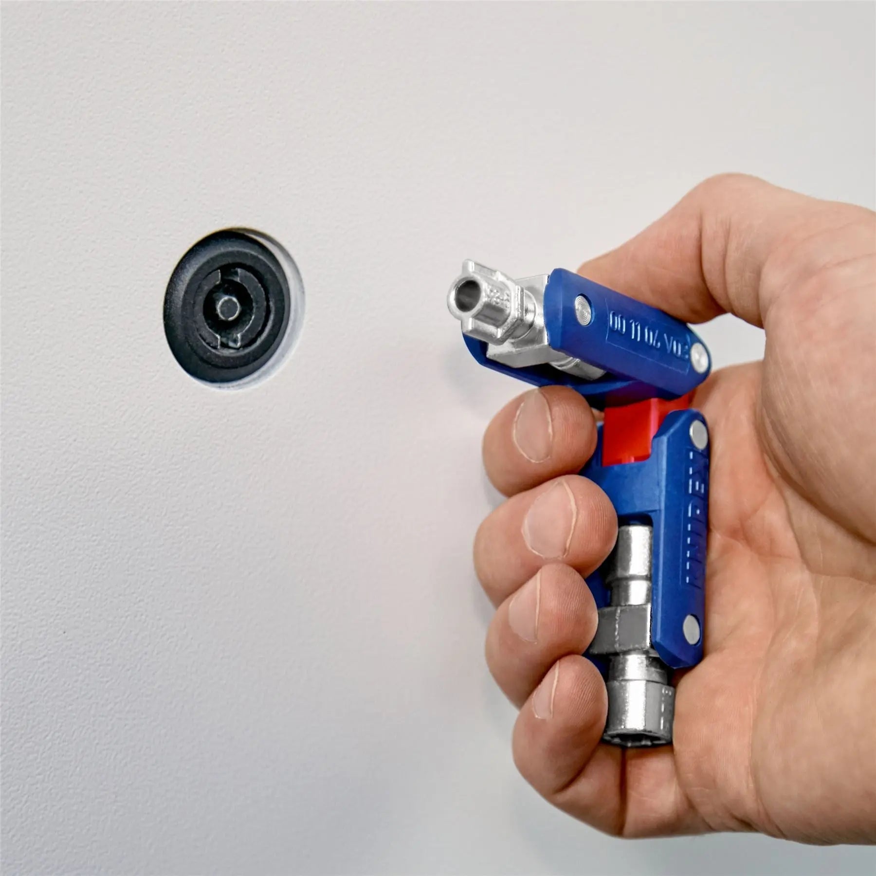 Knipex Control Cabinet Key Doublejoint Key 62mm 00 11 06 V03 