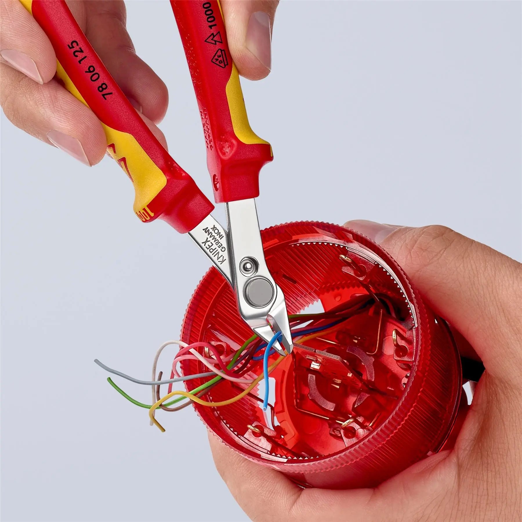 Knipex Electronic Super Knips® 125mm VDE Insulated Fine Wire Cutting Pliers 78 06 125 