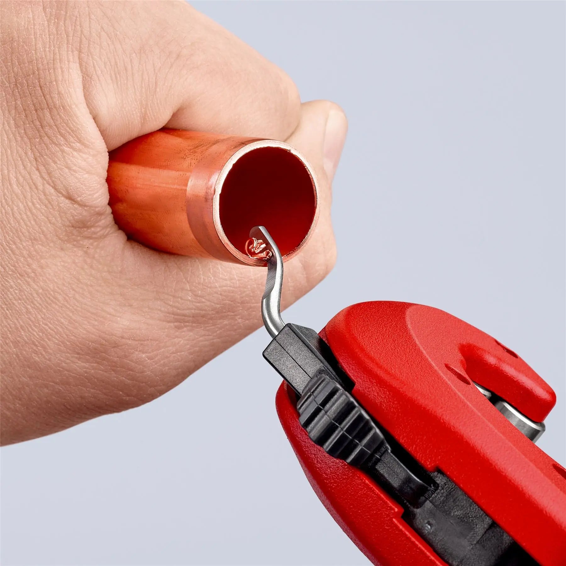 Knipex TubiX® Pipe Cutter 6-35mm Capacity 180mm 90 31 02 BK 