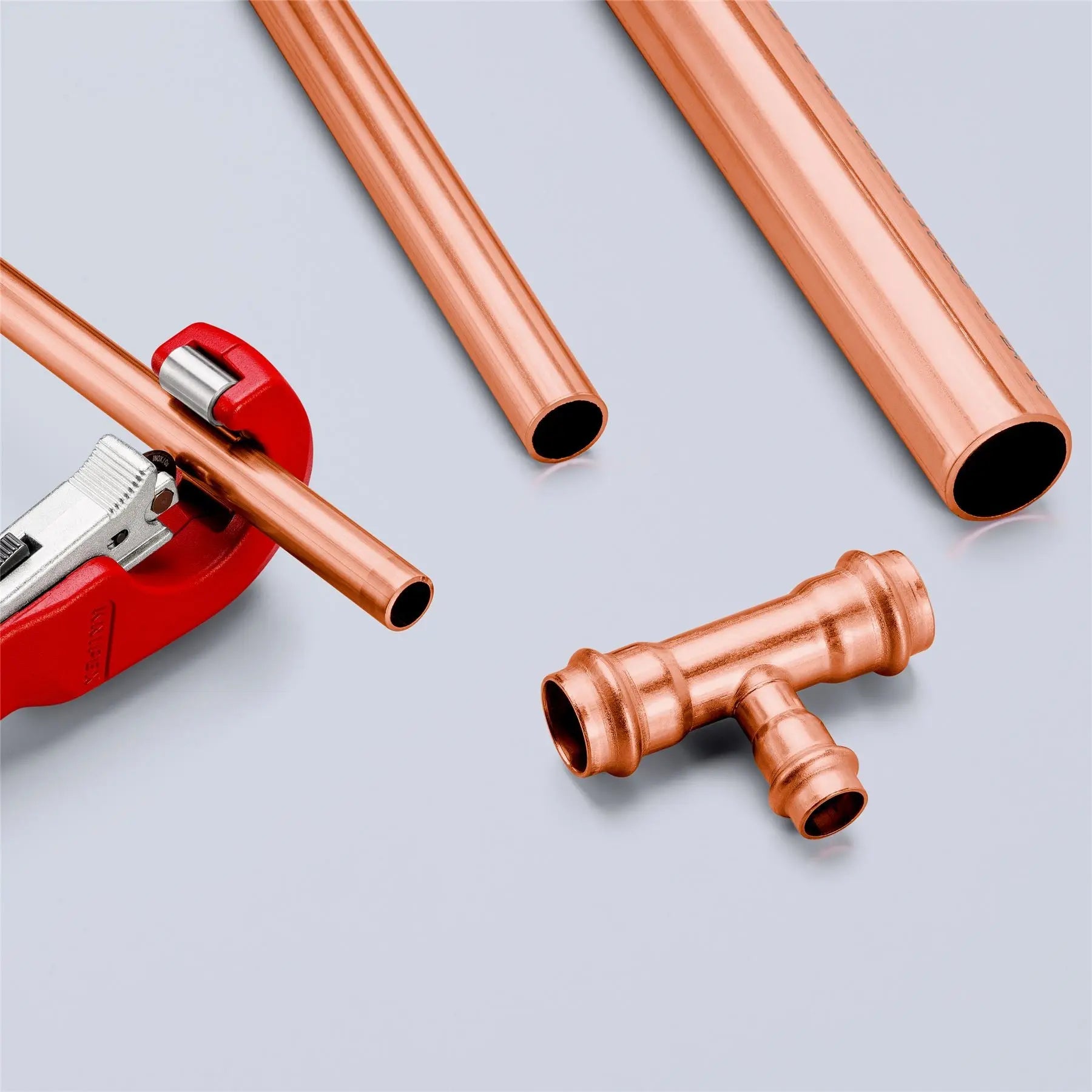 Knipex TubiX® Pipe Cutter 6-35mm Capacity 180mm 90 31 02 BK 