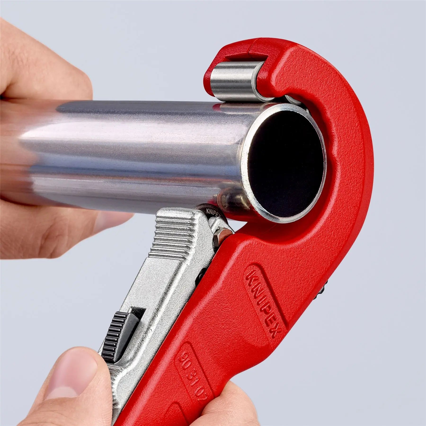 Knipex TubiX® Pipe Cutter 6-35mm Capacity 180mm 90 31 02 BK 