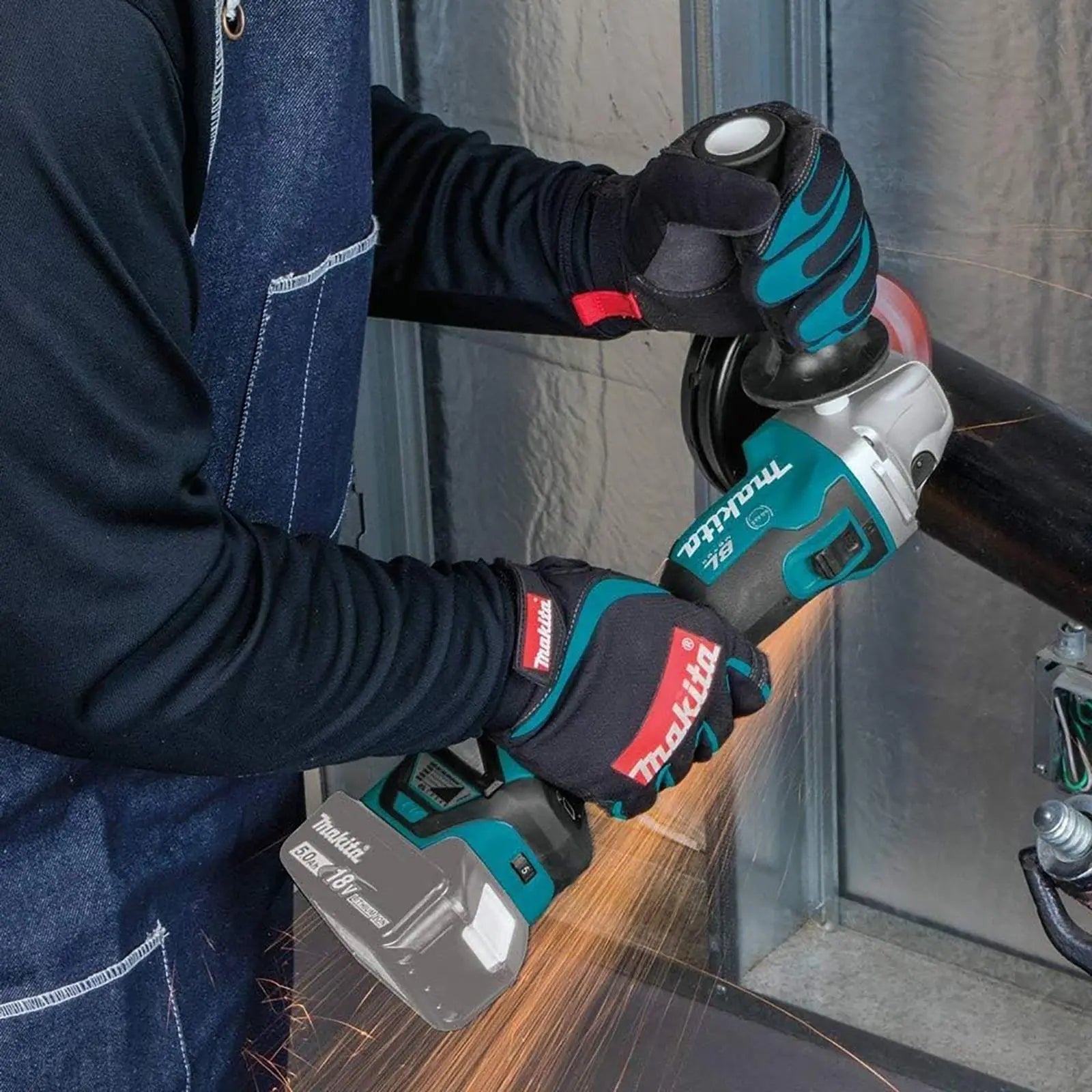 Makita Angle Grinder 115mm 18V LXT Brushless Cordless DGA463Z Body Only  White Rose Tools