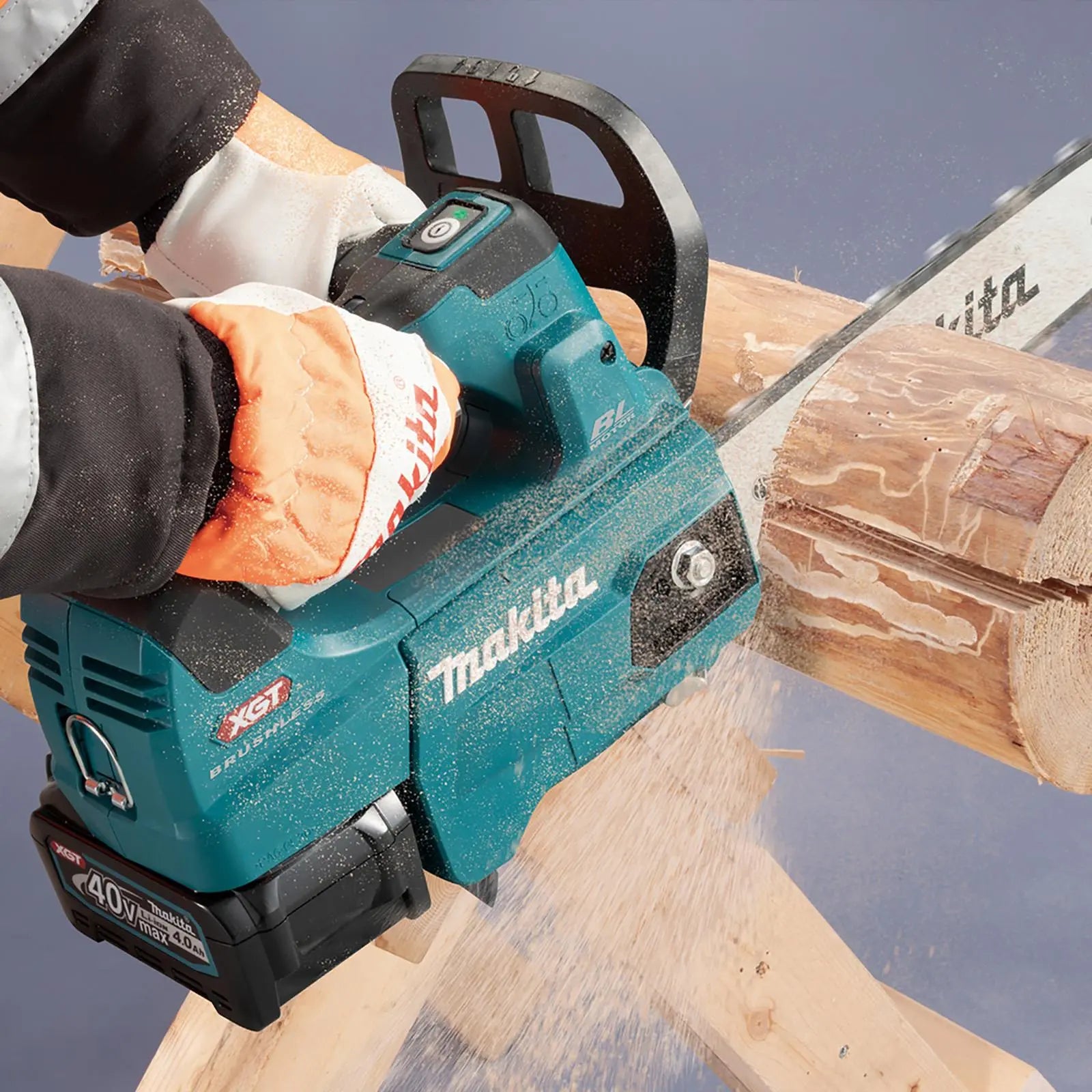 Makita Chainsaw 30cm 12" 40V XGT Brushless Cordless Top Handle Garden Tree Cutting Pruning Bare Unit Body Only UC003GZ  White Rose Tools