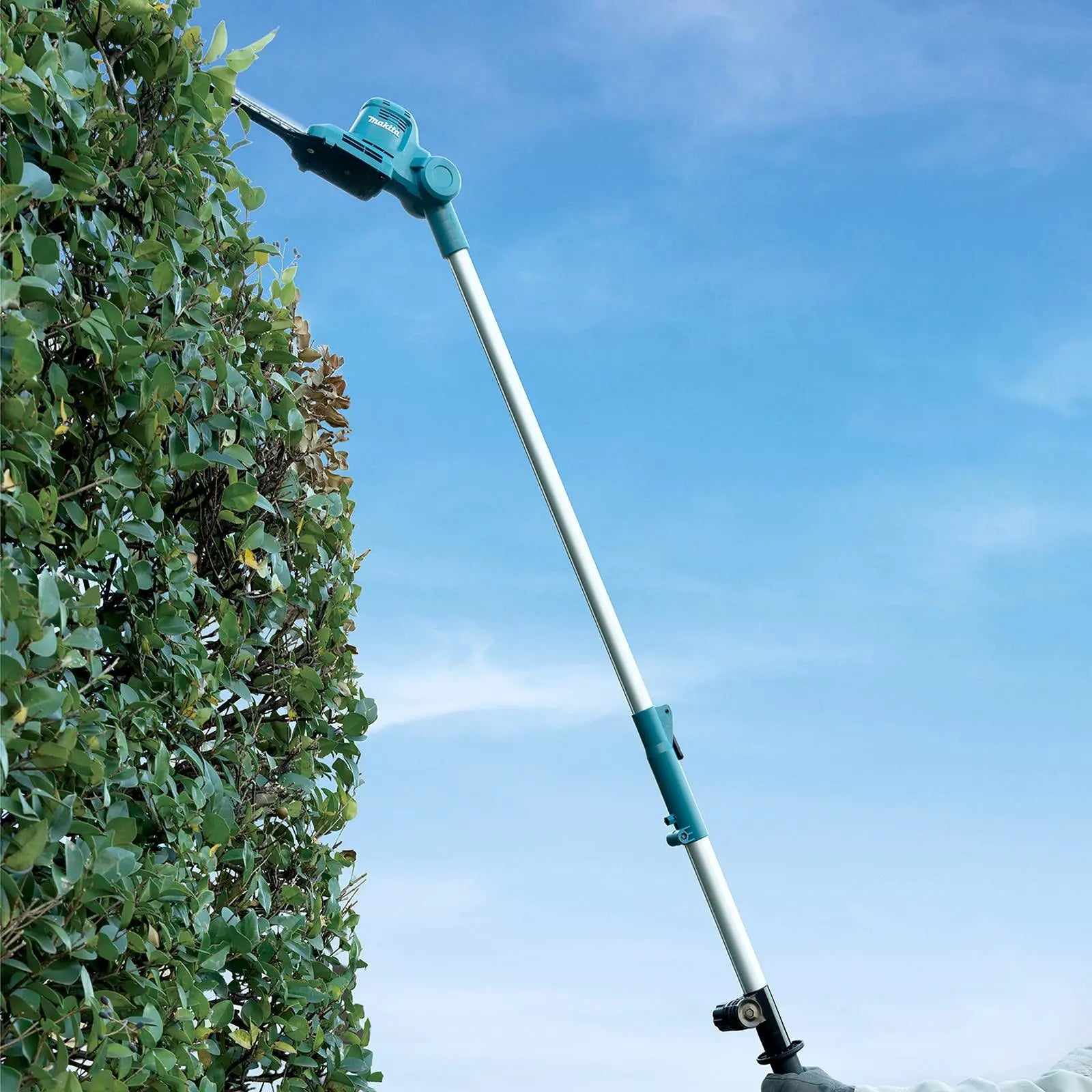 Makita Pole Hedge Trimmer 46cm 18V LXT Li-ion Brushless Cordless Telescopic Garden Bush Cutter Cutting Bare Unit Body Only DUN461WZ  White Rose Tools