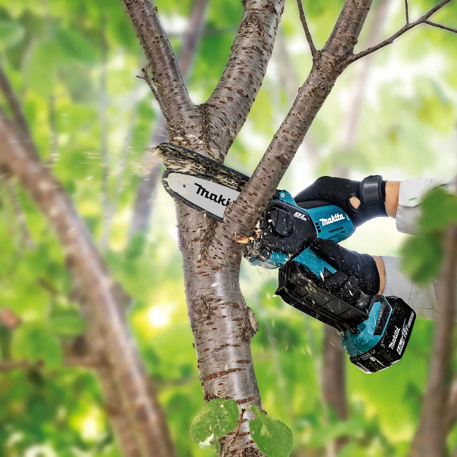 Makita Pruning Saw 150mm 18V LXT Brushless Cordless DUC150Z Body Only  White Rose Tools