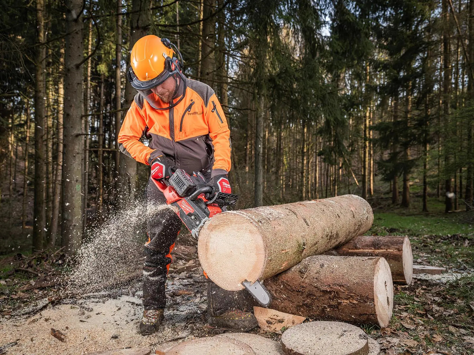 Milwaukee Chain Saw Safety Gloves - Choose Size  White Rose Tools