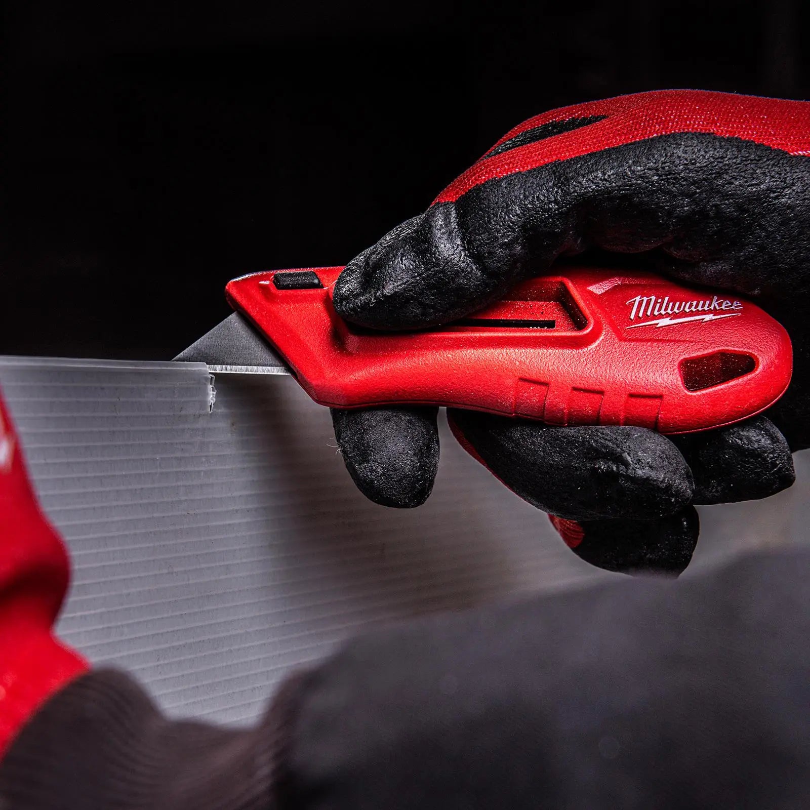 Milwaukee Compact Sliding Retractable Utility Knife Cutting Blade 