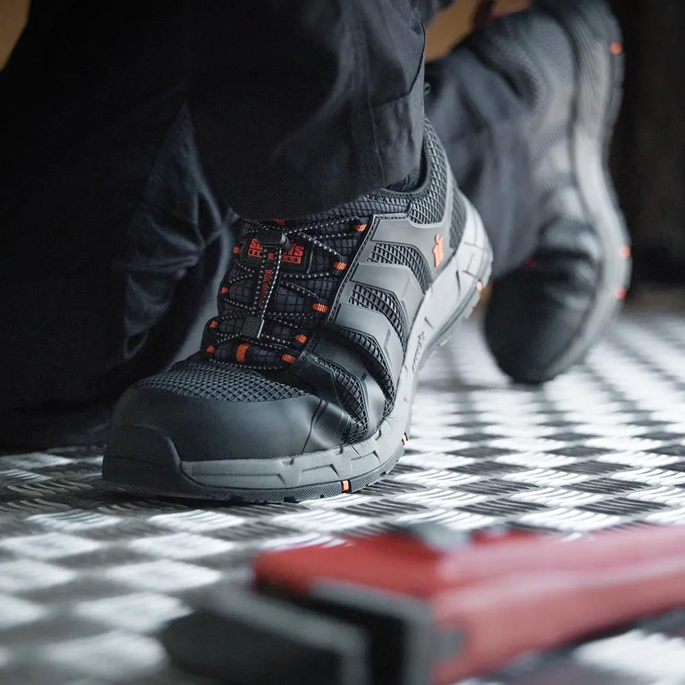 Scruffs Argon Safety Trainers Black - Choose Size  White Rose Tools