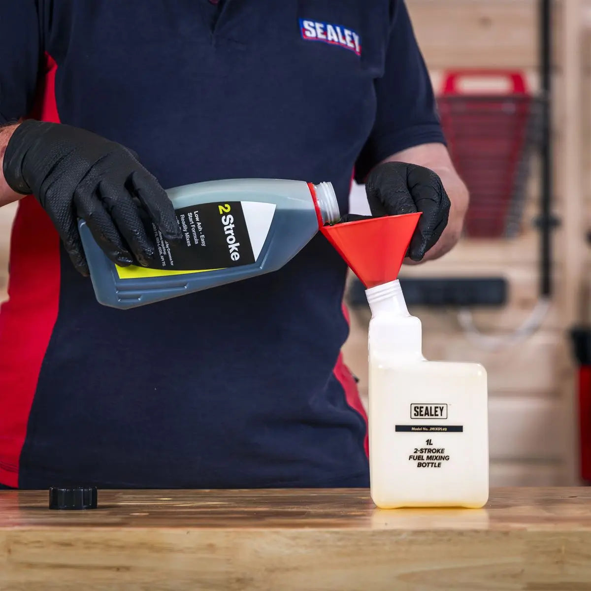 Sealey 1 Litre 2 Stroke Petrol/Fuel Mixing Bottle Engine Oil Ratios Car Motorbike 