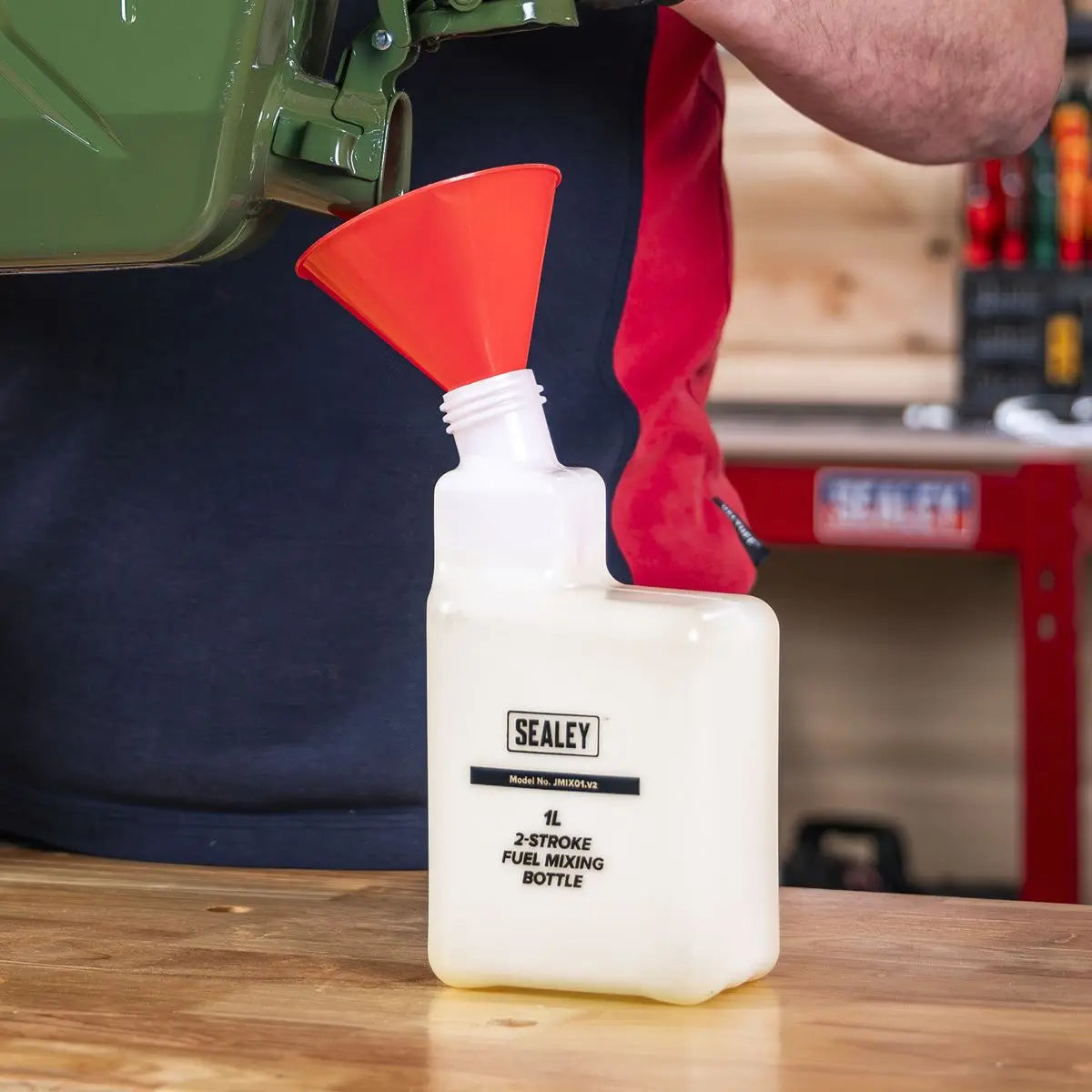 Sealey 1 Litre 2 Stroke Petrol/Fuel Mixing Bottle Engine Oil Ratios Car Motorbike 