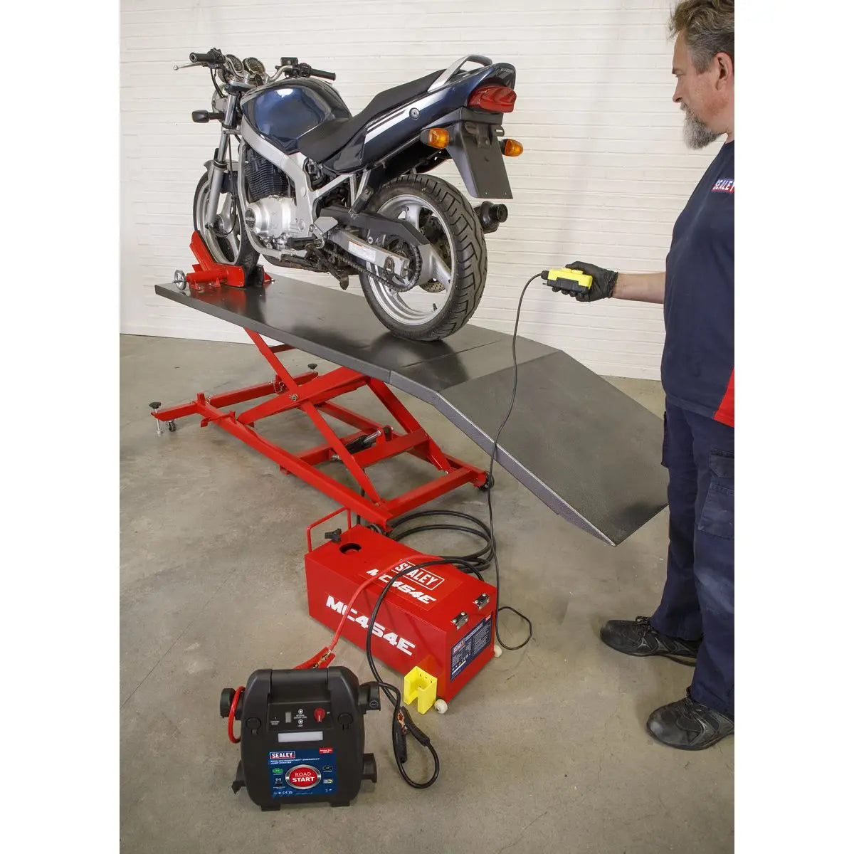 Sealey 12V Electro/Hydraulic Motorcycle Lift 450kg Capacity  White Rose Tools