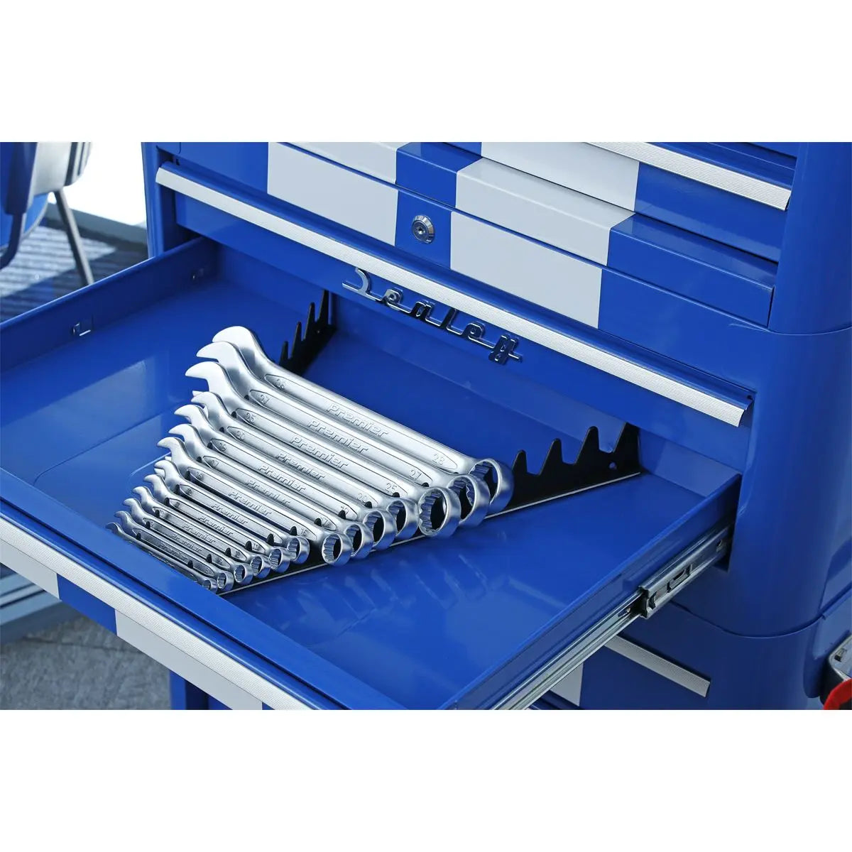 Sealey 2 Piece Sharks Teeth Spanner Rack Capacity 20 Spanners 