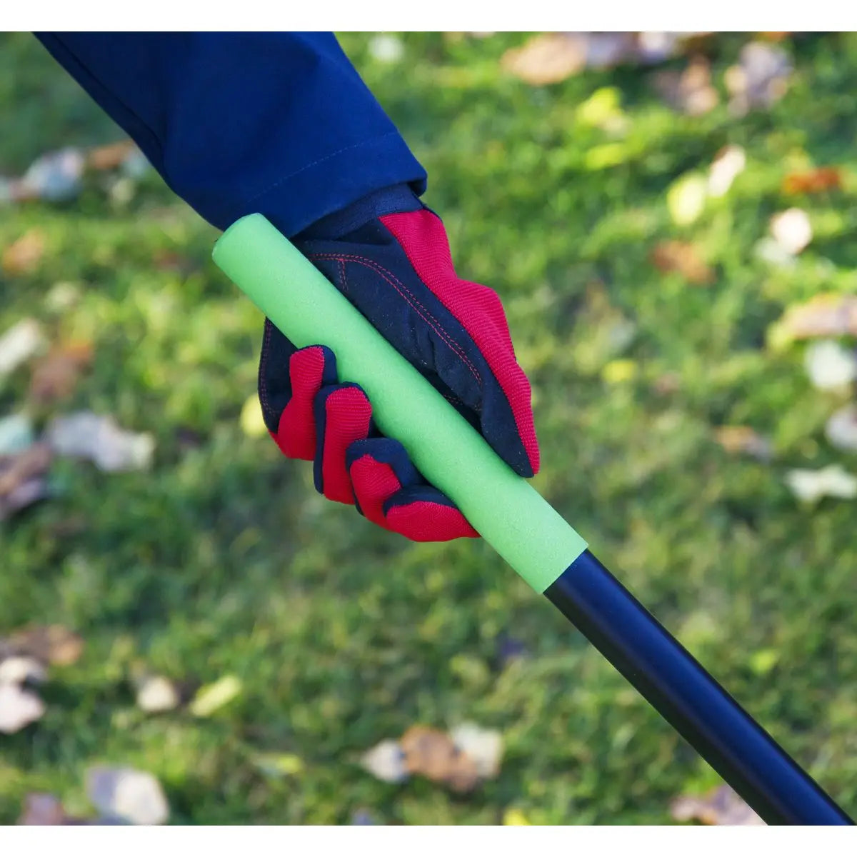 Sealey 2-in-1 Rake & Leaf Grabber  White Rose Tools